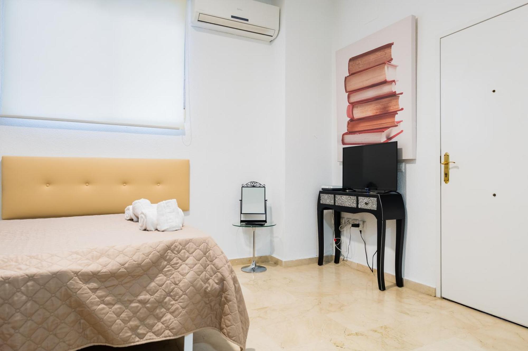 Estudio Triana Salado A Apartment Seville Exterior photo